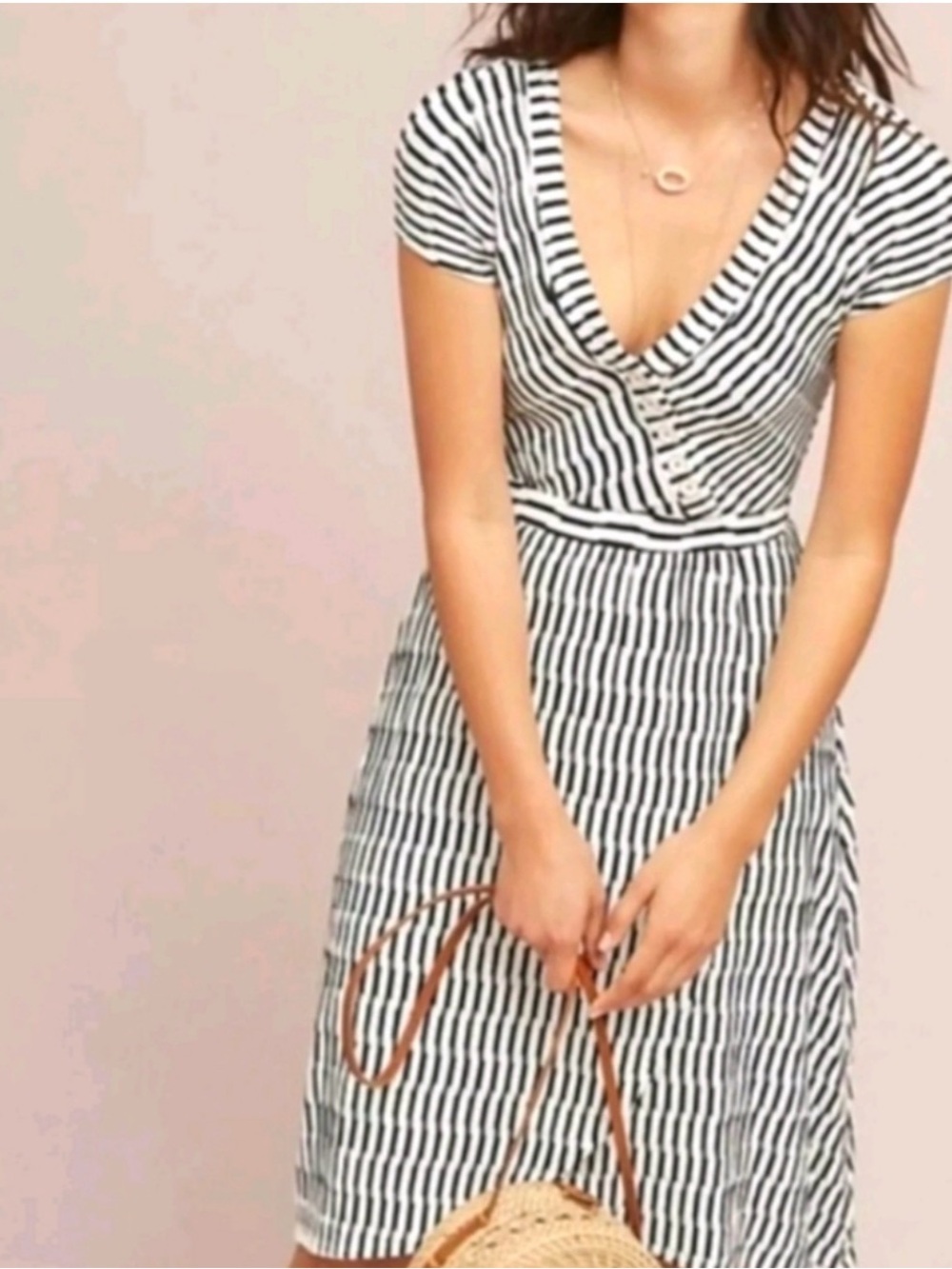 Striped V-Neck Short Sleeve Dress in Black and White